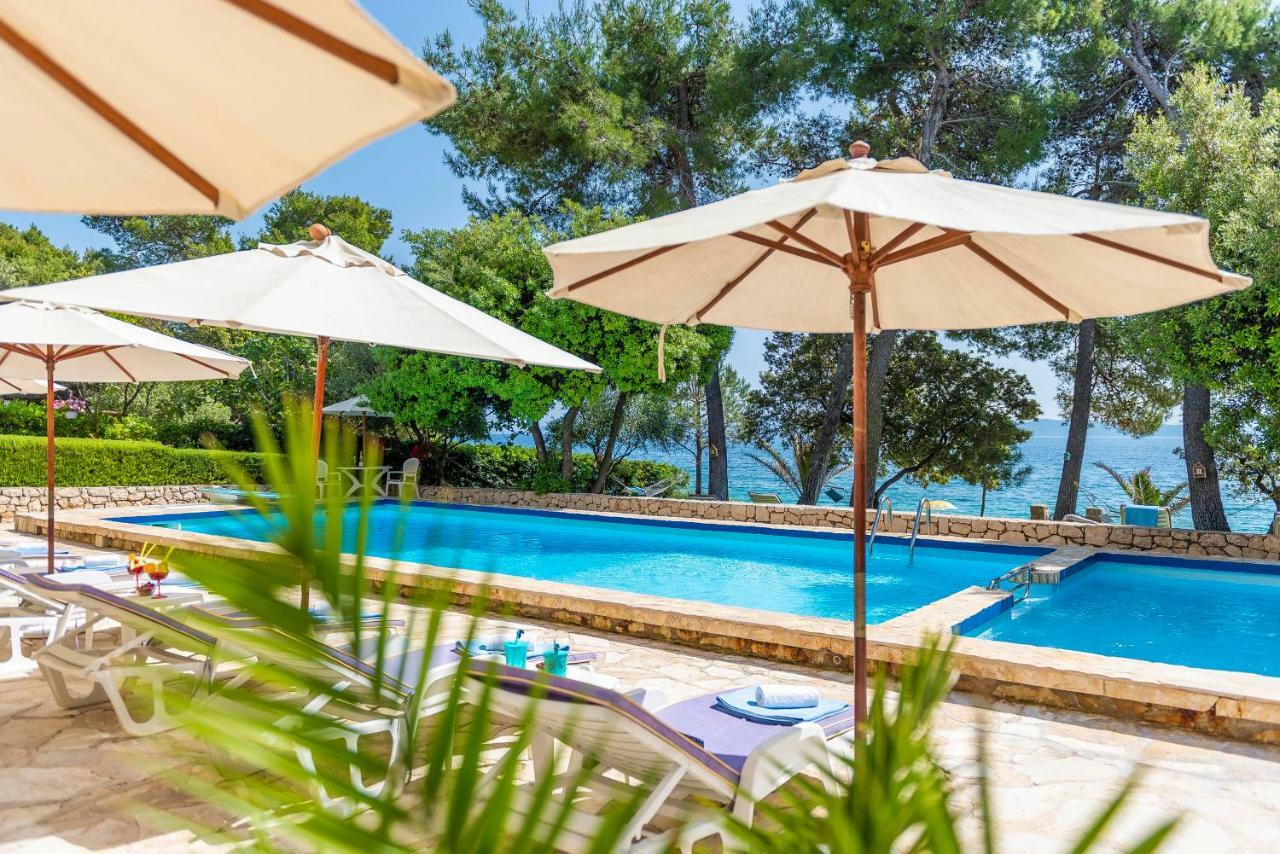Villa Nela Petrčane Exterior foto
